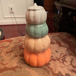 10 strawberry street pumpkin ramekins